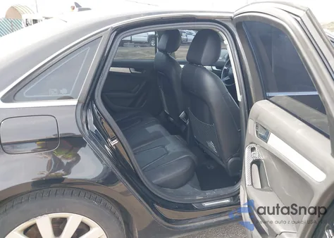 2013 Audi A4 2.0T Premium z USA, uszkodzony, nr VIN WAUBFAFL2DN032209